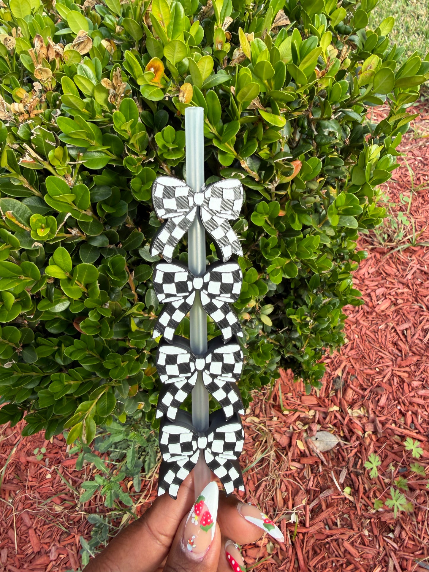 Checkered Bow Straw Buddy