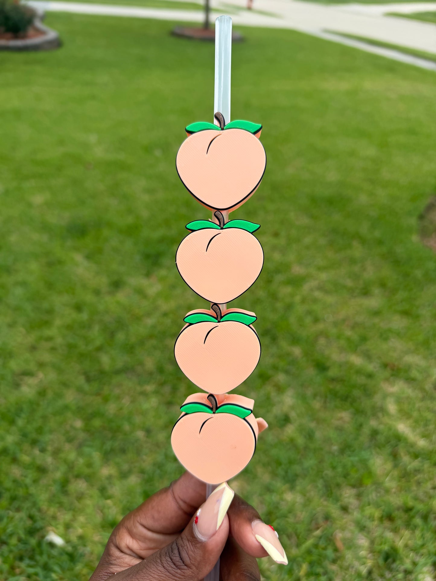 Peach Straw Buddy